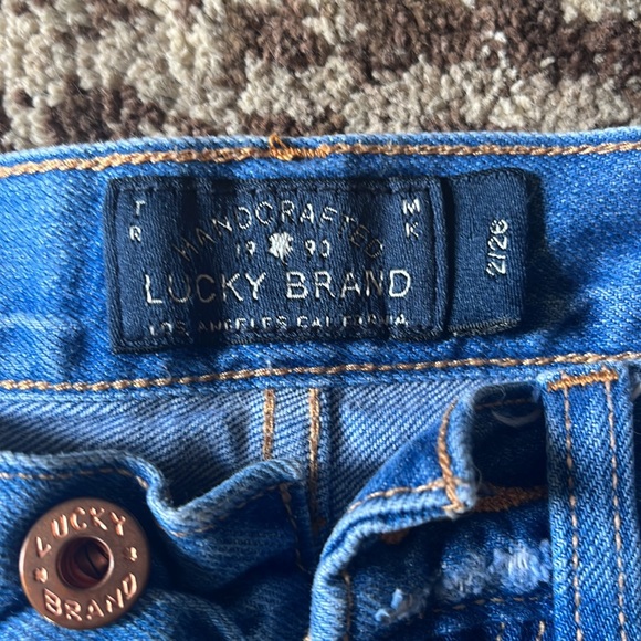 Lucky brank jean shorts - Picture 2 of 2